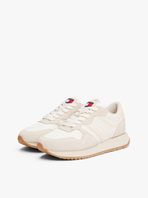 Zapatillas-de-running-en-ante-ligero