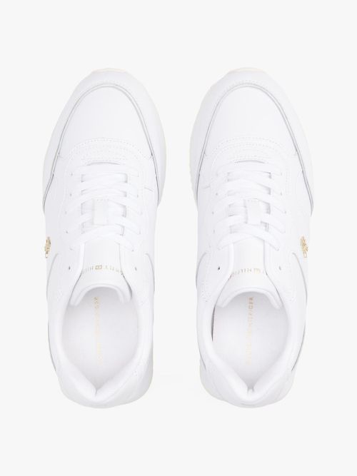 Zapatillas-de-Cuero-con-monograma-TH