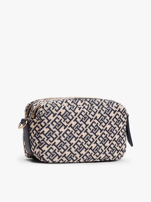 Bolso-cruzado-con-monograma-en-jacquard