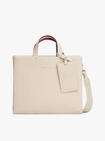 Bolso-tote-con-correa-cruzada-y-etiqueta
