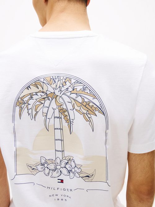 Camiseta-con-motivo-de-palmera-en-la-espalda
