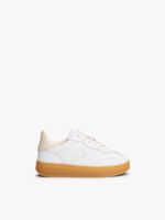 Zapatillas-con-monograma-TH