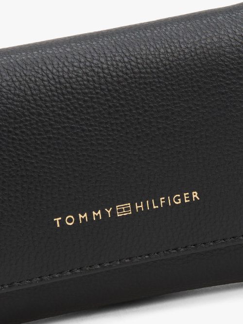 Billetera-plegable-en-tres-partes-con-logo