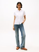 Blusa-amplia-de-manga-corta-en-lino