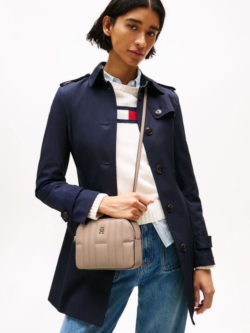 Bolso-cruzado-acolchado-con-monograma-TH