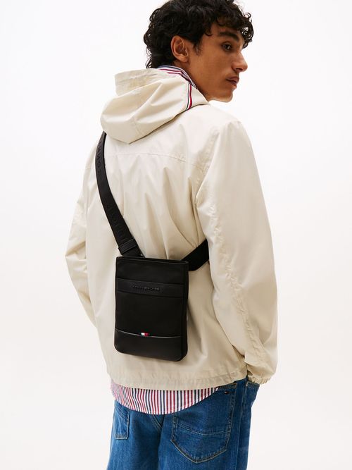 Bolso-mini-cruzado-de-viaje-