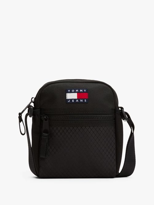 Bolso-reporter-con-correa-cruzada-y-logo