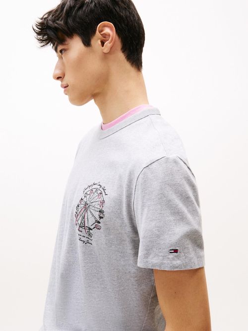 Camiseta-de-cuello-redondo-con-estampado