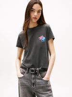 Camiseta-de-cuello-redondo-con-grafico