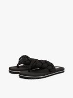 Chancletas-con-tira-trenzada-y-suela-dentada