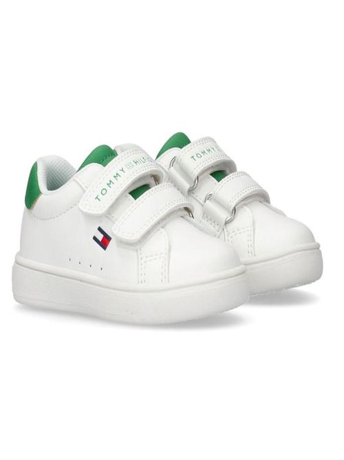 Zapatillas-bajas-con-cierre-velcro-