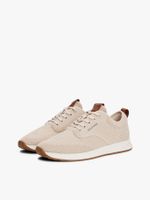 Zapatillas-de-punto-con-logo