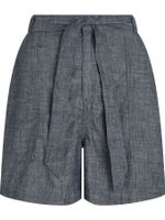 Pantalon-corto-con-lazada-