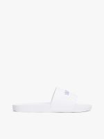 Chancletas-con-logo-en-relieve