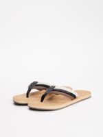 Chancletas-con-plantilla-de-corcho