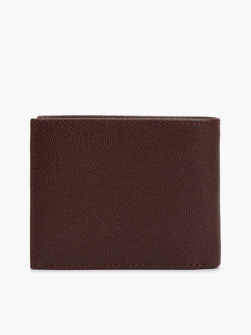 Billetera-plegable-de-cuero-con-logo-esmaltado