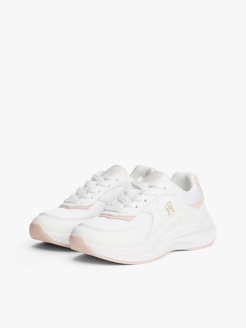 Zapatillas-bajas-con-cordones-