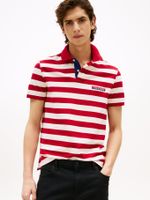 Polo-de-corte-regular-con-diseño-de-rayas