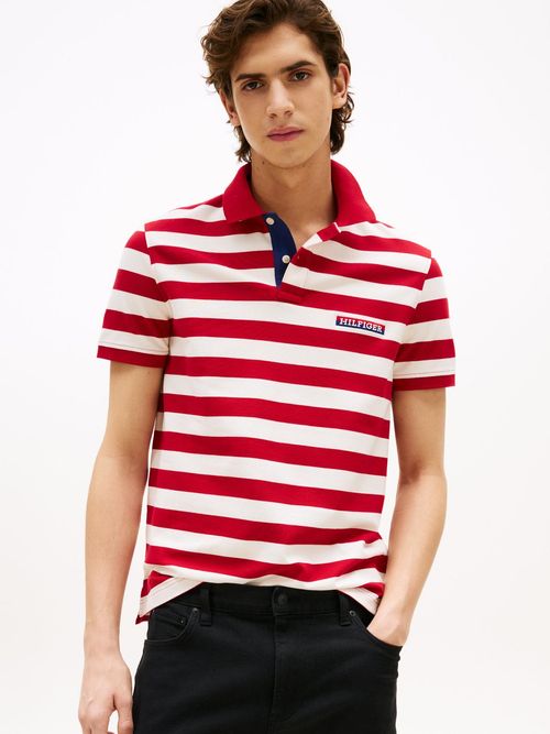 Polo-de-corte-regular-con-diseño-de-rayas
