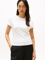 Camiseta-de-manga-casquillo-y-cuello-redondo