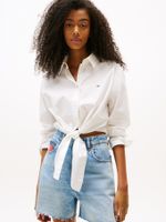 Camisa-con-nudo-delantero-y-corte-amplio