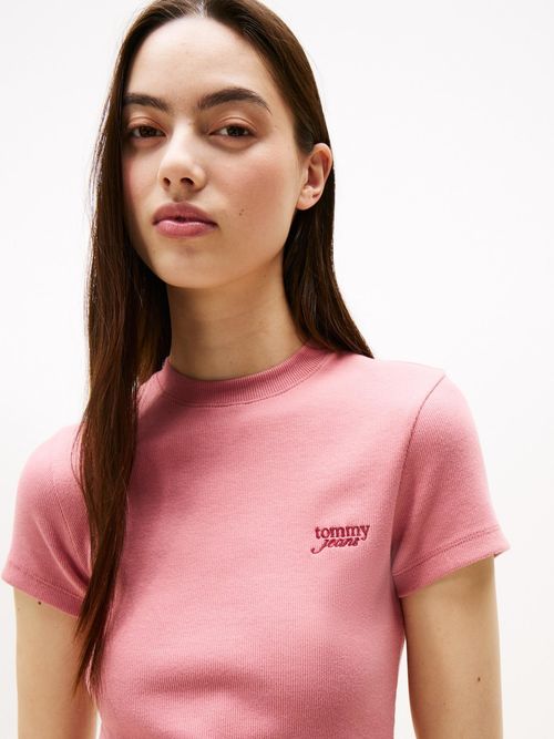 Camiseta-de-corte-slim-con-logo