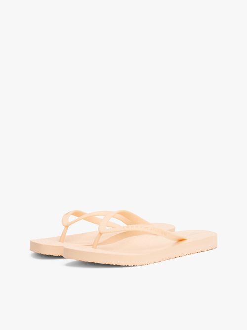 Chancletas-con-logo-texturizado