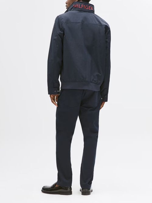 Chaqueta-regatta-con-logo