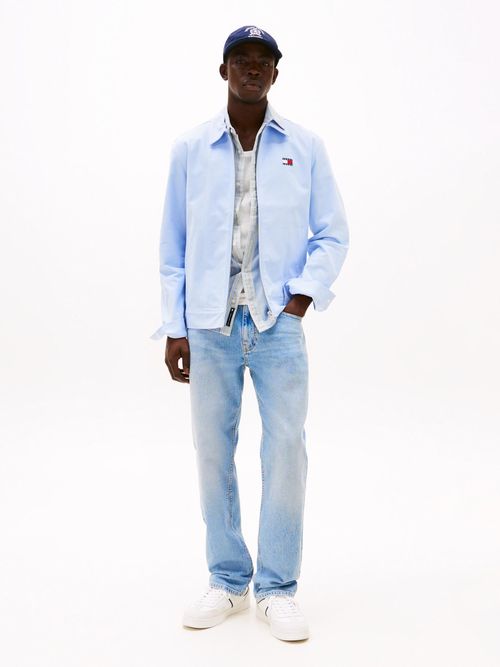 Jeans-Ryan-ajustados-y-desteñidos-de-pernera-recta