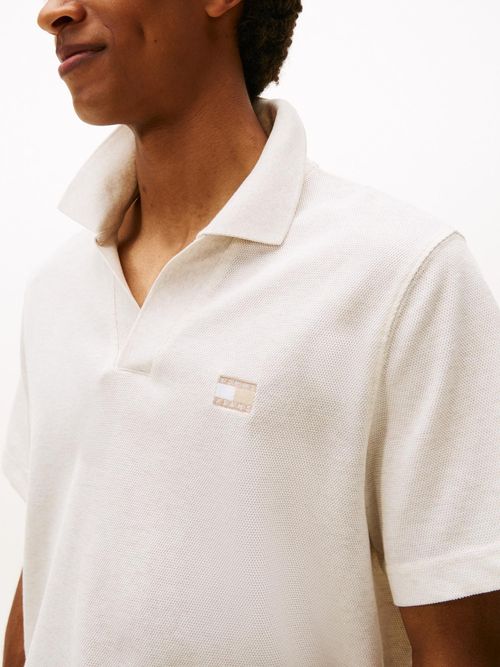 Polo-con-cuello-marinero-y-parche