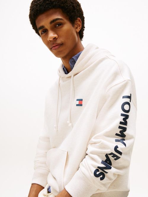 Sudadera-con-capucha-de-corte-cropped