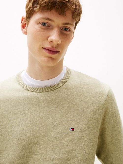 Sueter-de-cuello-redondo-con-logo-bordado