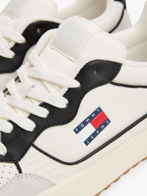 Zapatillas-de-cuero-con-suela-cupsole