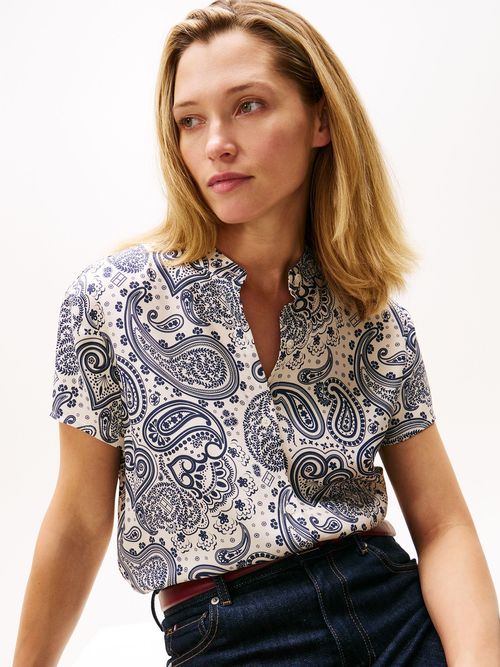 Camisa-manga-corta-con-estampado-floral