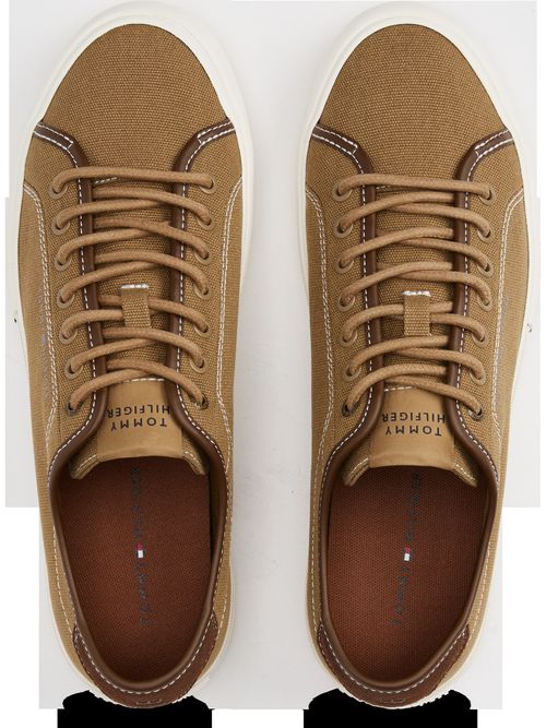 Zapatillas-de-lona-con-logo-distintivo