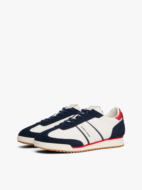 Zapatillas-retro-con-cuero