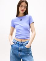 Camiseta-de-corte-slim-con-parche