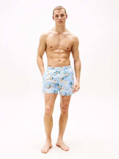 Traje-de-baño-corto-de-medio-largo-con-estampado