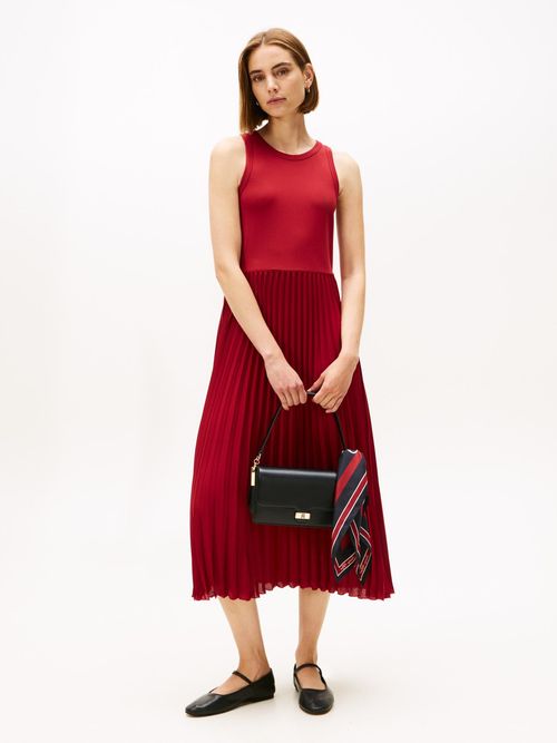 Vestido-sin-Mangas-con-cuerpo-liso-y-falda-plisada-