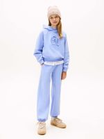 Joggers-de-punto-con-escudo-bordado