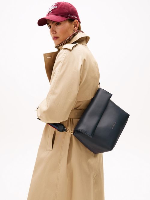 Bolso-cruzado-cruzado-con-logo-