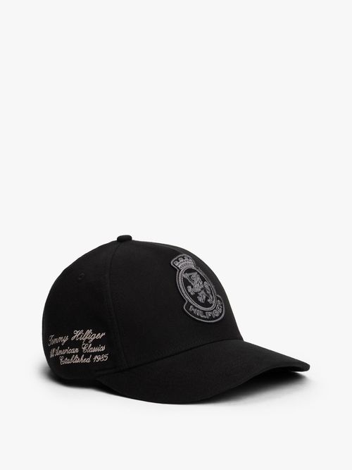 Gorra-con-logo-de-escudo-de-5-panales