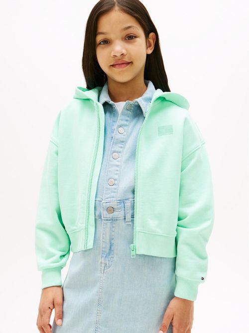 Abrigo-con-capucha-cremallera-y-corte-amplio