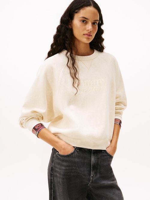 Abrigo-de-cuello-redondo-con-logo-script