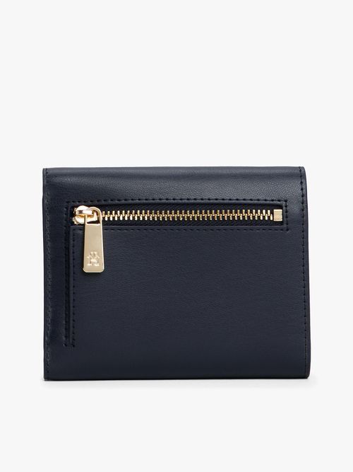 Billetera-trifold-con-monograma-TH