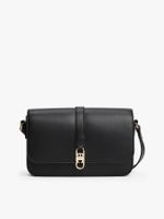 Bolso-cruzado-con-solapa-y-monograma-TH