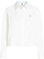 Camisa-clasica-poplin-cropped-con-mangas-cortas