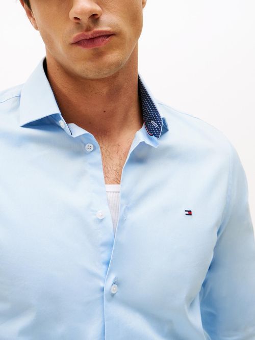 Camisa-con-cuello-a-contraste
