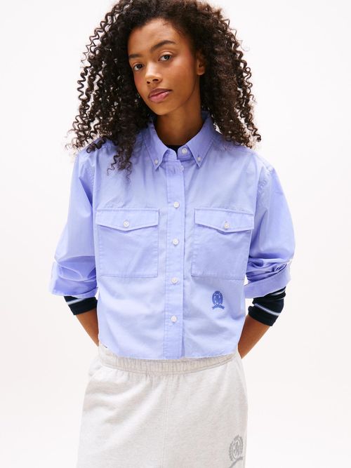 Camisa-cropped-de-corte-amplio-con-bordado