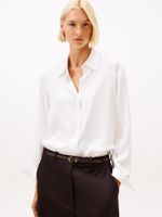 Camisa-de-corte-regular-con-tapeta-oculta